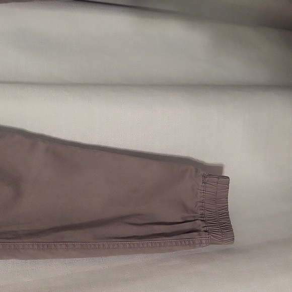 Fairplay Joggers - Picture 2 of 7